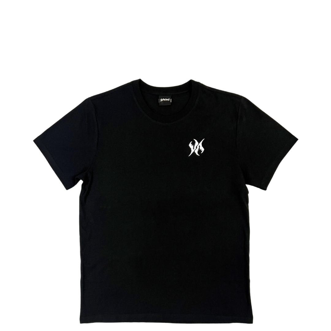 'VAKRA' Essential Tee